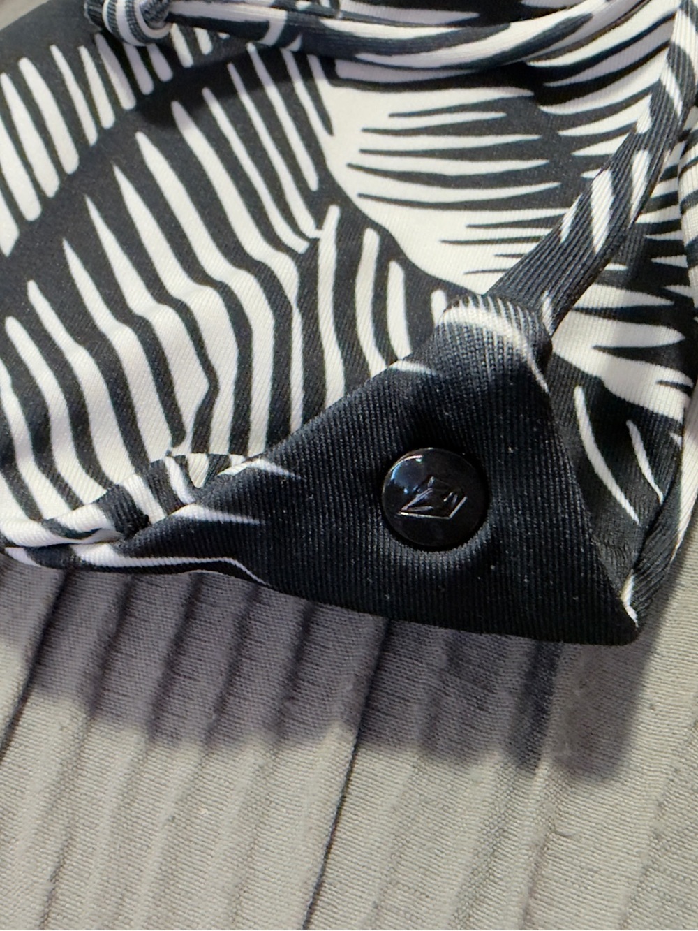Volcom Black & White Palm-Print Triangle Bikini Top - Picture 3 of 3